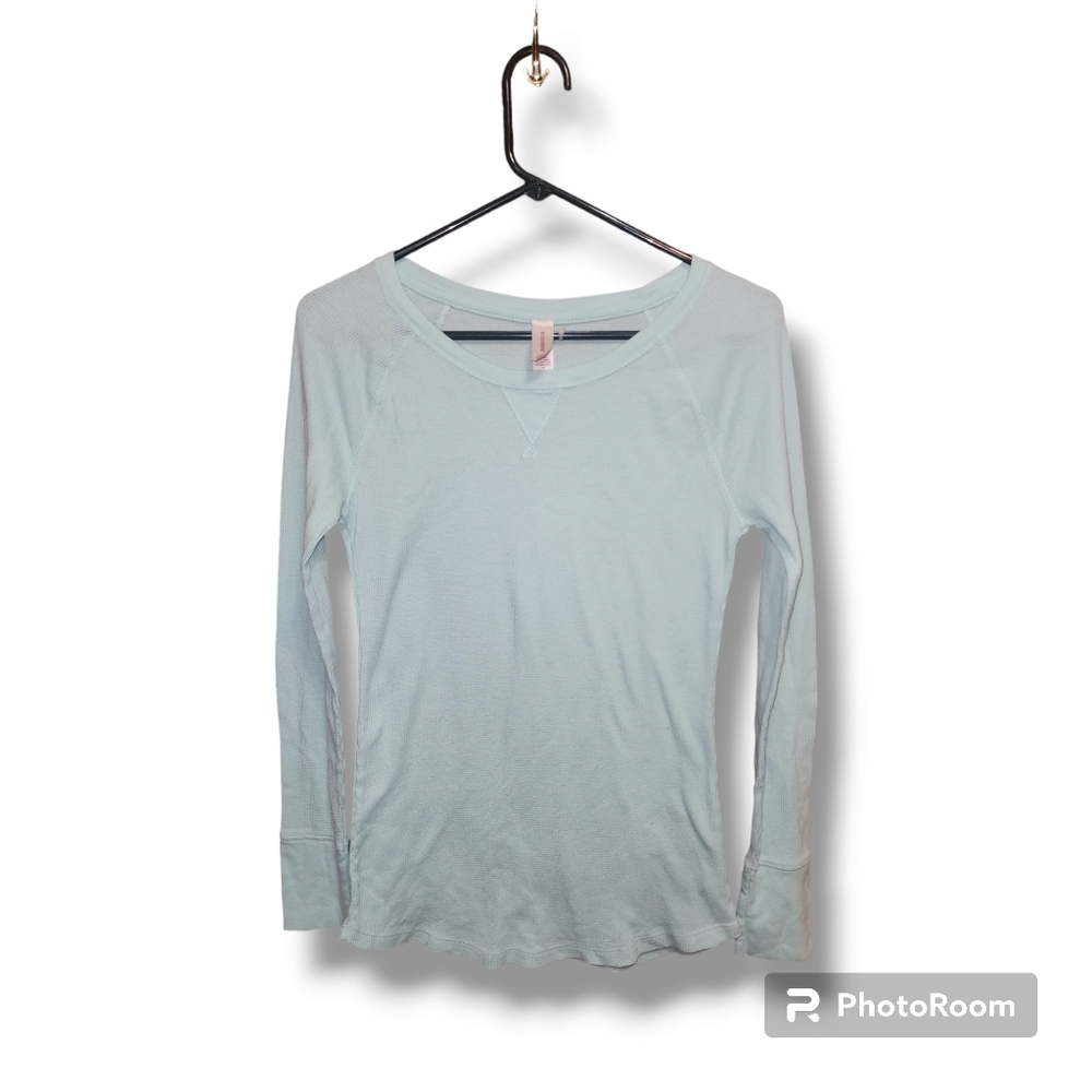 Baby blue long-sleeved shirt